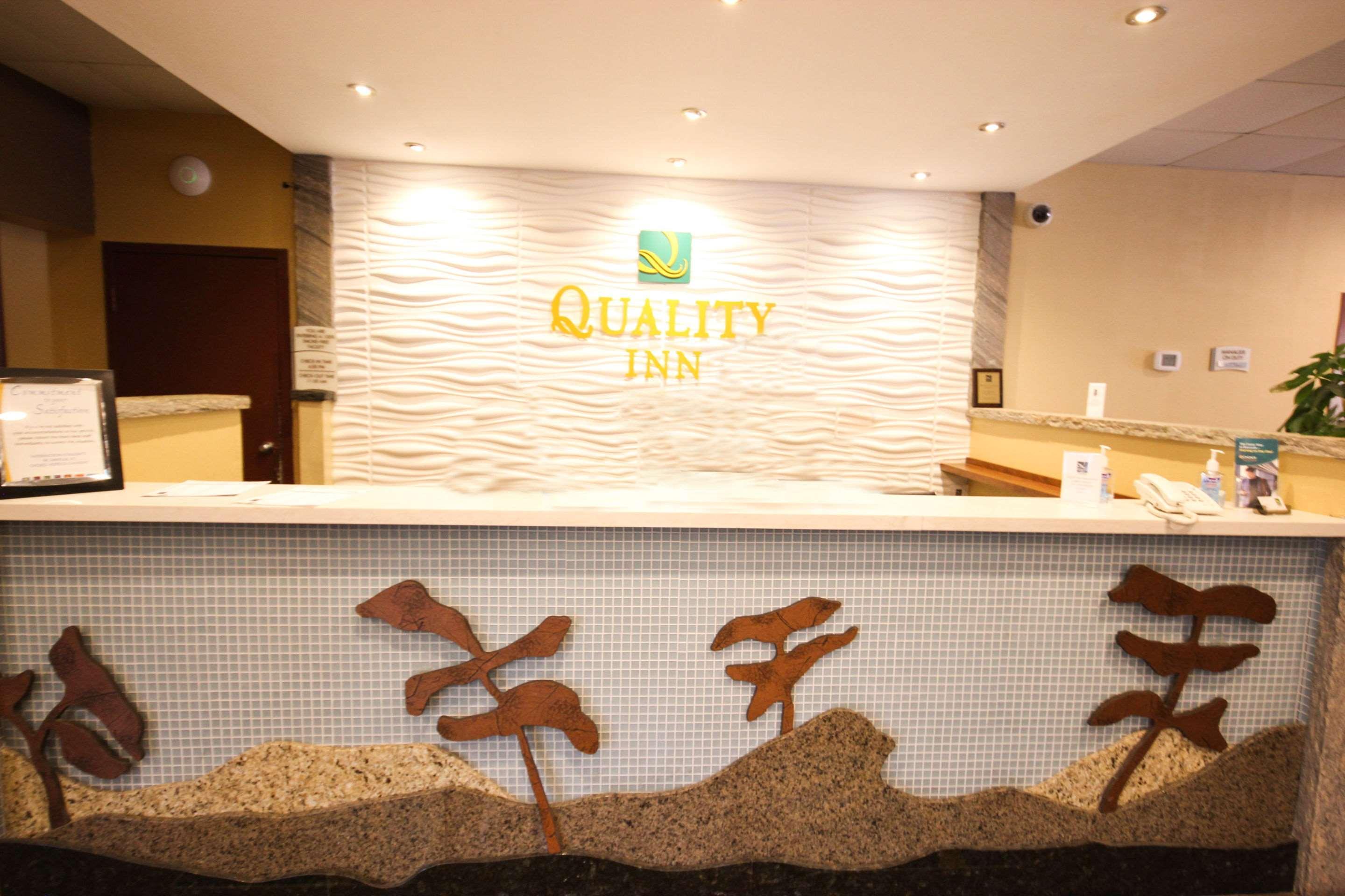 Quality Inn Bracebridge Exterior foto